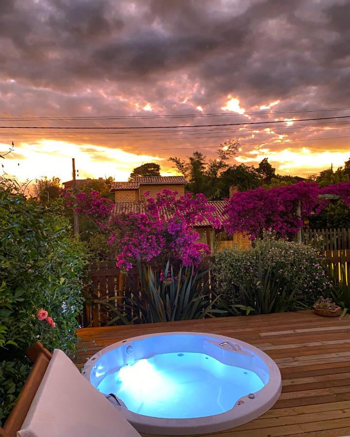 Kanaloa Vibe Stay Praia do Rosa Exteriör bild